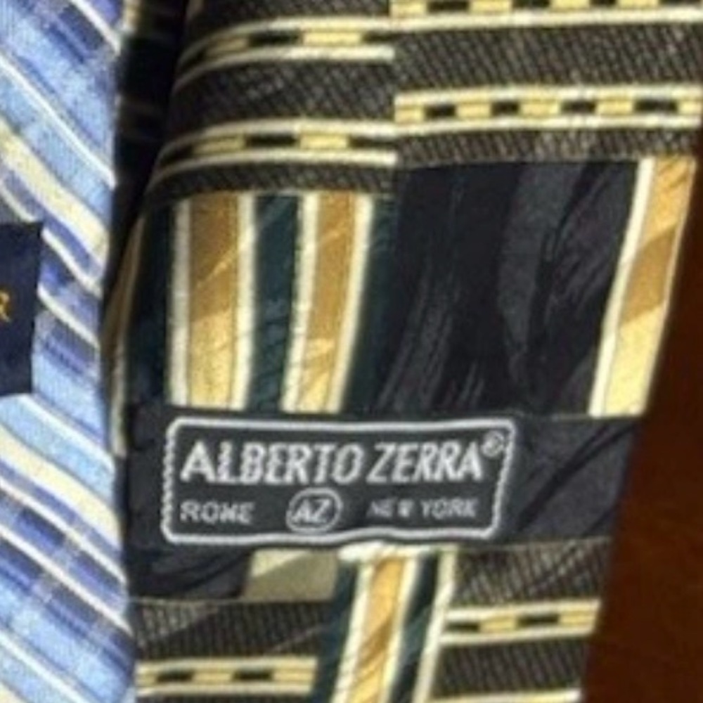 Designer Men’s Ties Lot Of 5 Multicolor 100% Silk / Polyester Luxury Brands - Picture 7 of 7